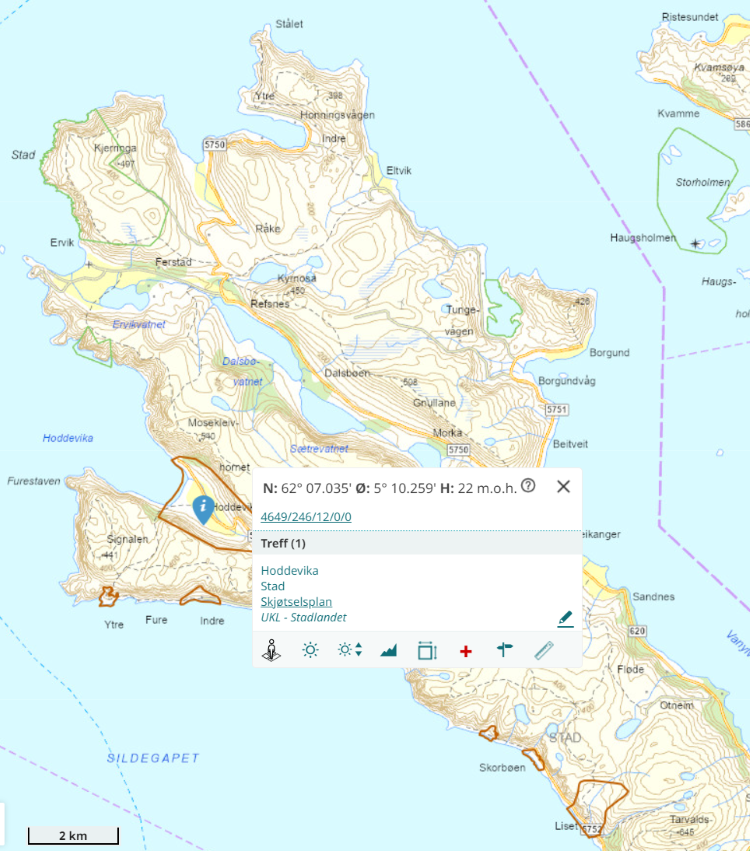 Kart med omriss av flater, treffboks med informasjon om Hoddevika på Stad. Det ligg lenke på biletet til fylkesatlas.