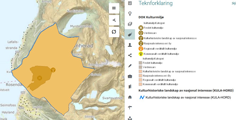 Kart med oransje flate med blå linje rundt og punkt med kulturminne symbol. Teiknforklaring for DOK Kulturmijljø og Kulturhistoriske landskap av nasjonal interesse.